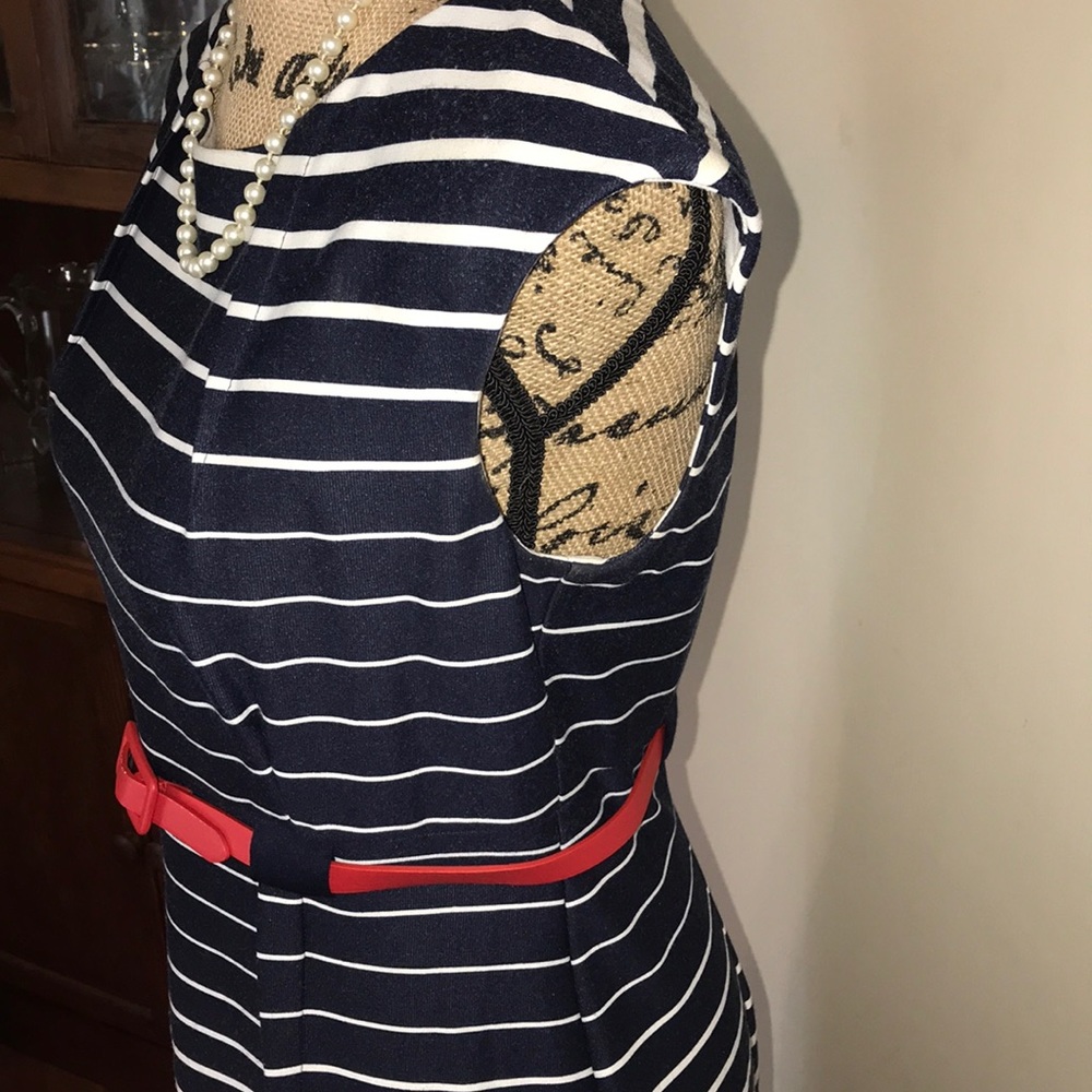 Navy and white stretch dress. - Picture 3 of 5